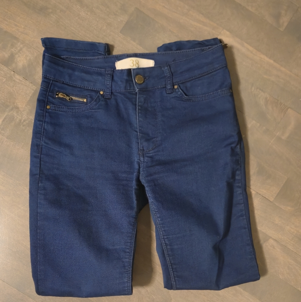 🌟Zara Indigo Blue Jeans with Ankle zipper